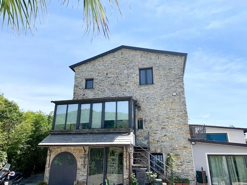 La Casa Di Giulia Apartment With Air Conditioning, Wifi And Private Parking Rapallo Italy