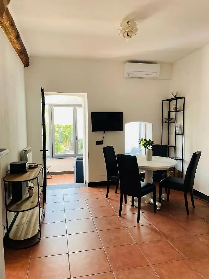 La Casa Di Giulia Apartment With Air Conditioning, Wifi And Private Parking Rapallo Italy